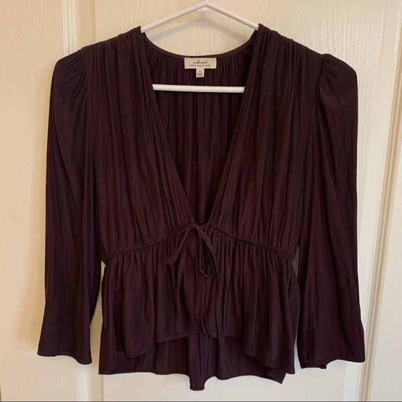 Aritzia x Wilfred Shanina Blouse - XS in Plum/Purple - Picture 6 of 10